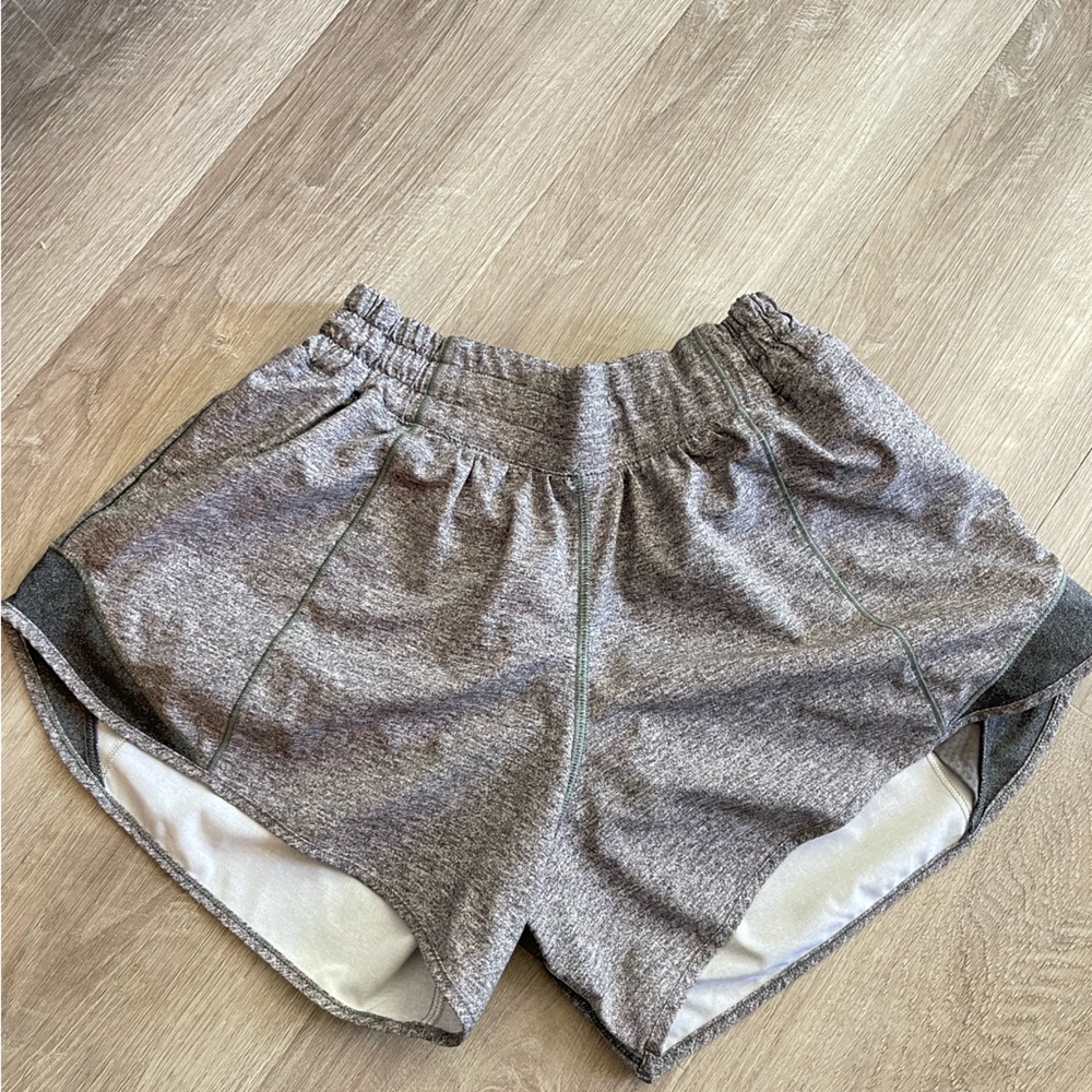 Like New Lululemon Hotty Hot Shorts - Size 6